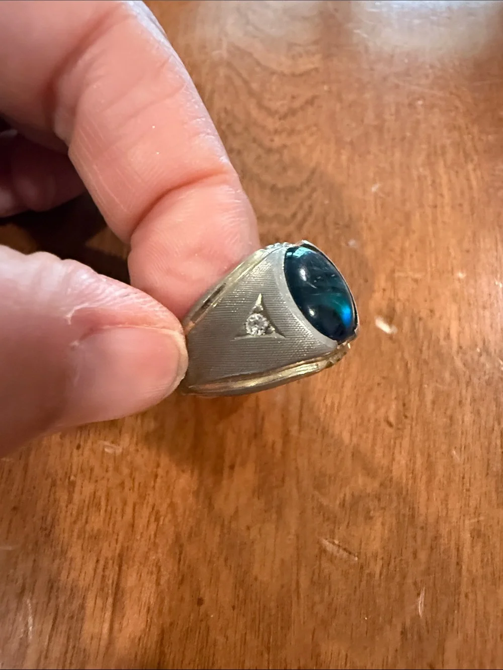 Vintage 14K Gold Electroplated Men's Ring with Blue-Green Abalone Cabochon 8 3/4